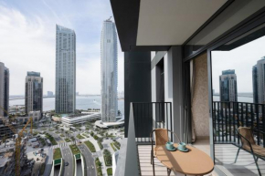 Cozy 1BR in Creek Edge Stunning Bay View Swimming Pool